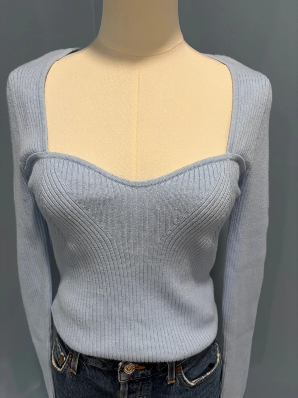 Old Navy Ribbed Sweetheart Neck Crop Sweater Blue Long Sleeve Top Size M NWT - Picture 2 of 8